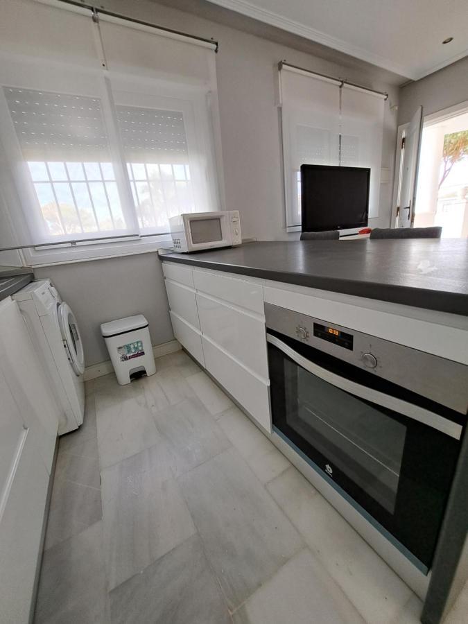 Apartamento Pinares Del Atlantico Chiclana de la Frontera Exterior foto